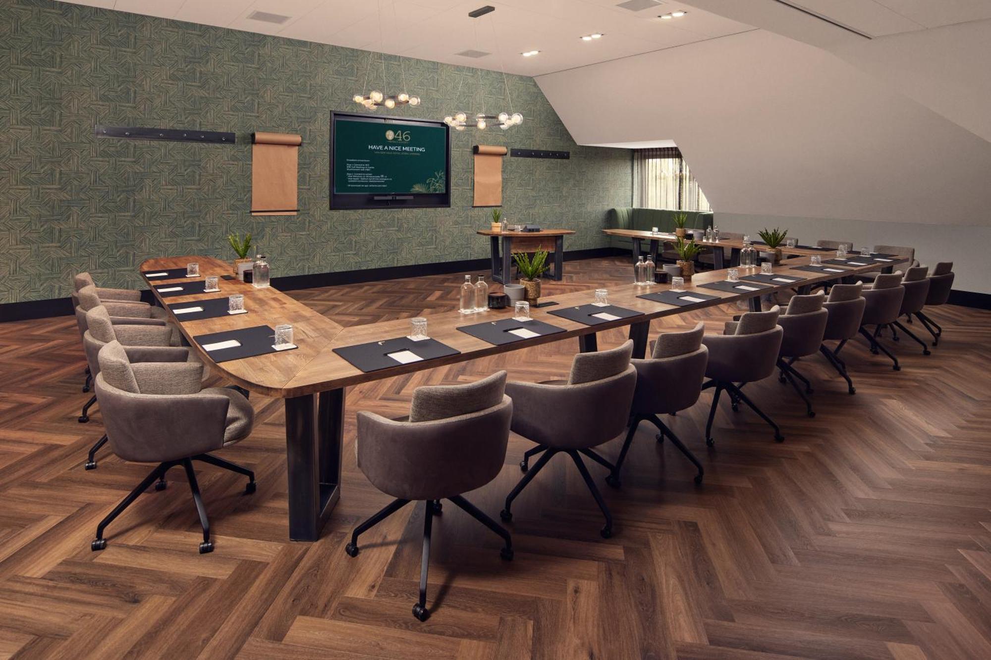 Van Der Valk Hotel Stein Urmond Екстериор снимка