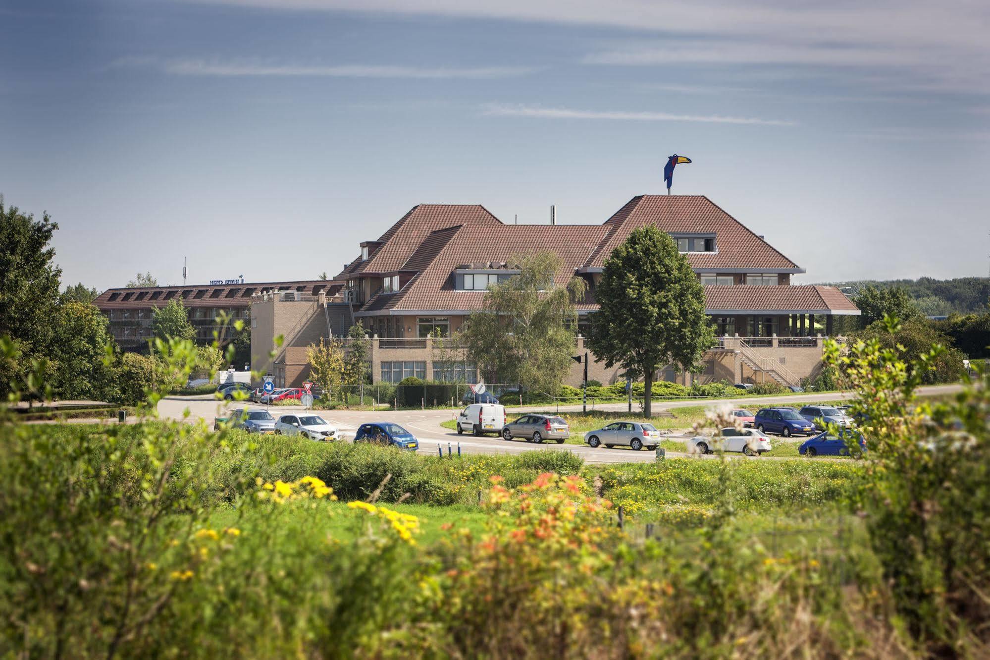 Van Der Valk Hotel Stein Urmond Екстериор снимка